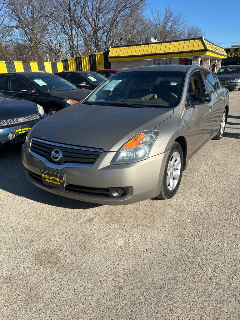 Nissan Altima  2008