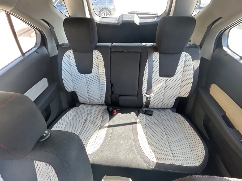 Chevrolet Equinox  2011