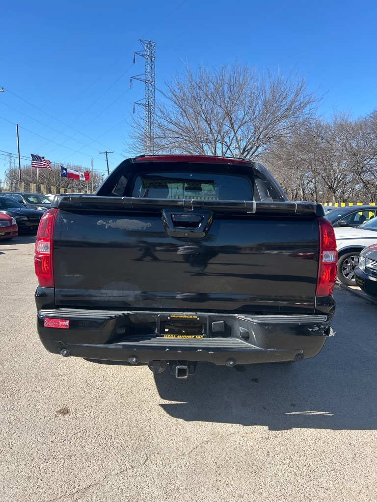 Chevrolet Avalanche  2012
