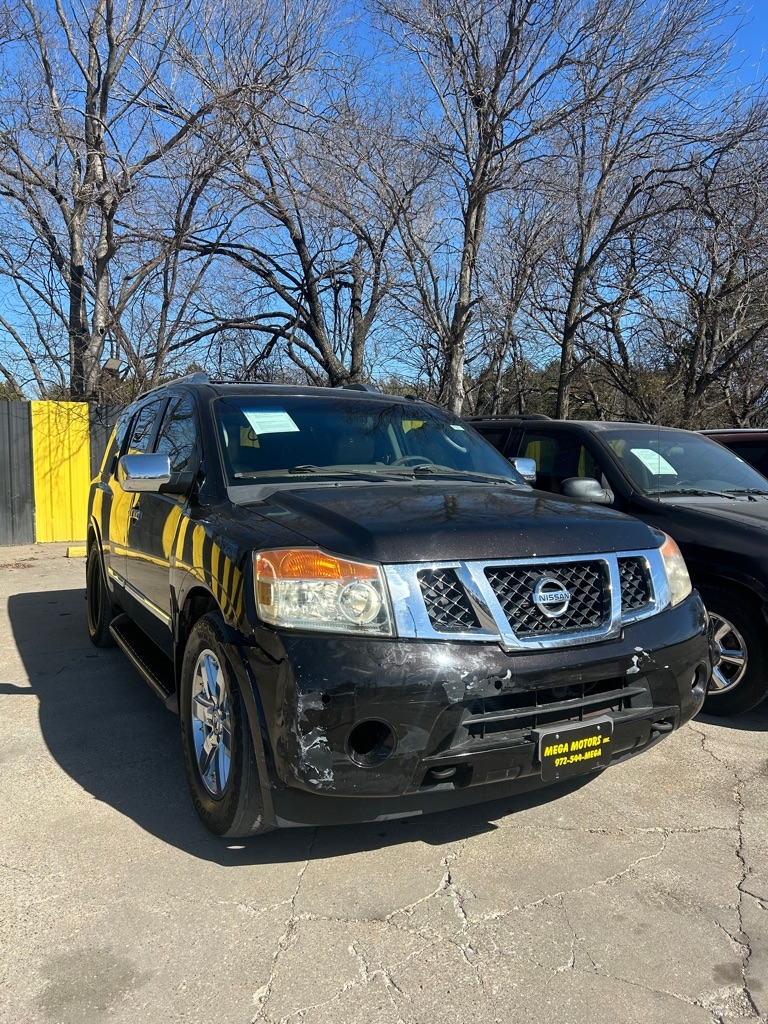 Nissan Armada  2011