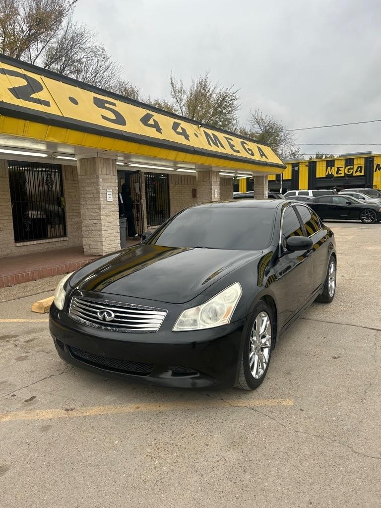 Infiniti G35  2008