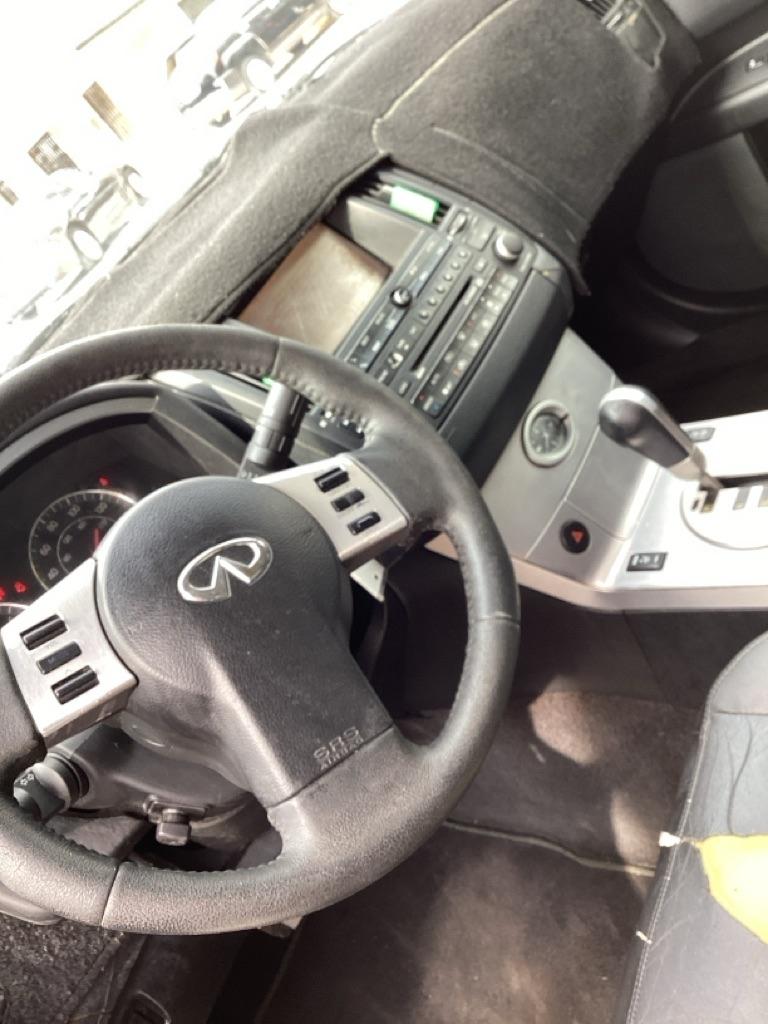Infiniti FX  2003
