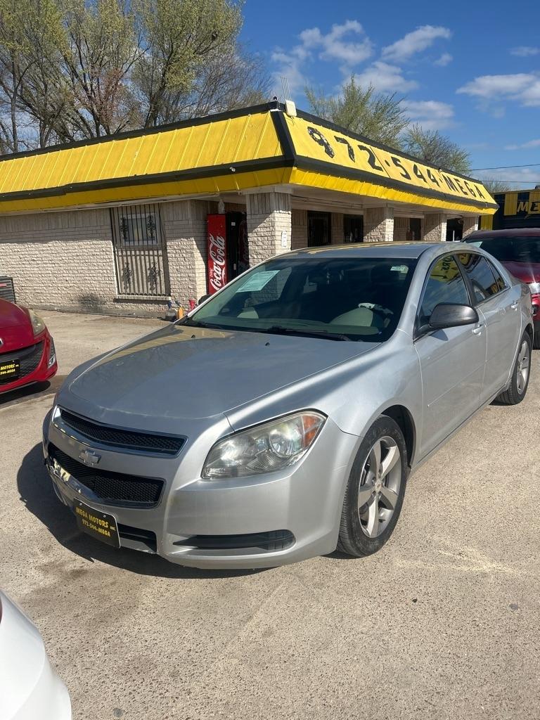 Chevrolet Malibu  2011