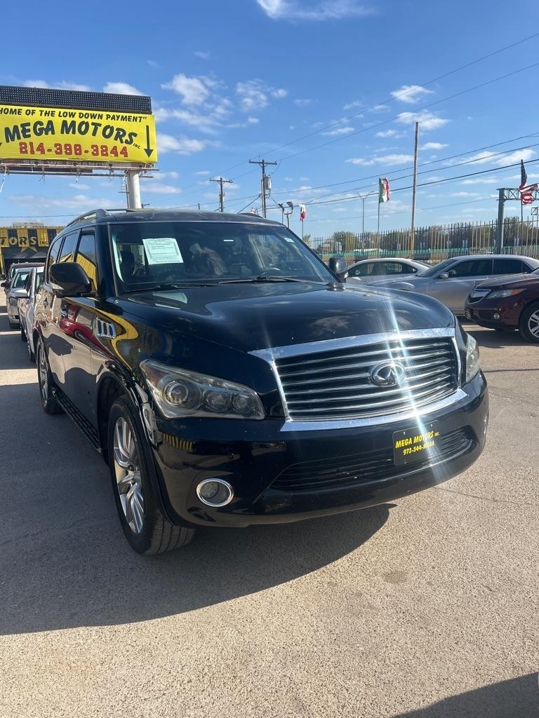 Infiniti QX56  2012