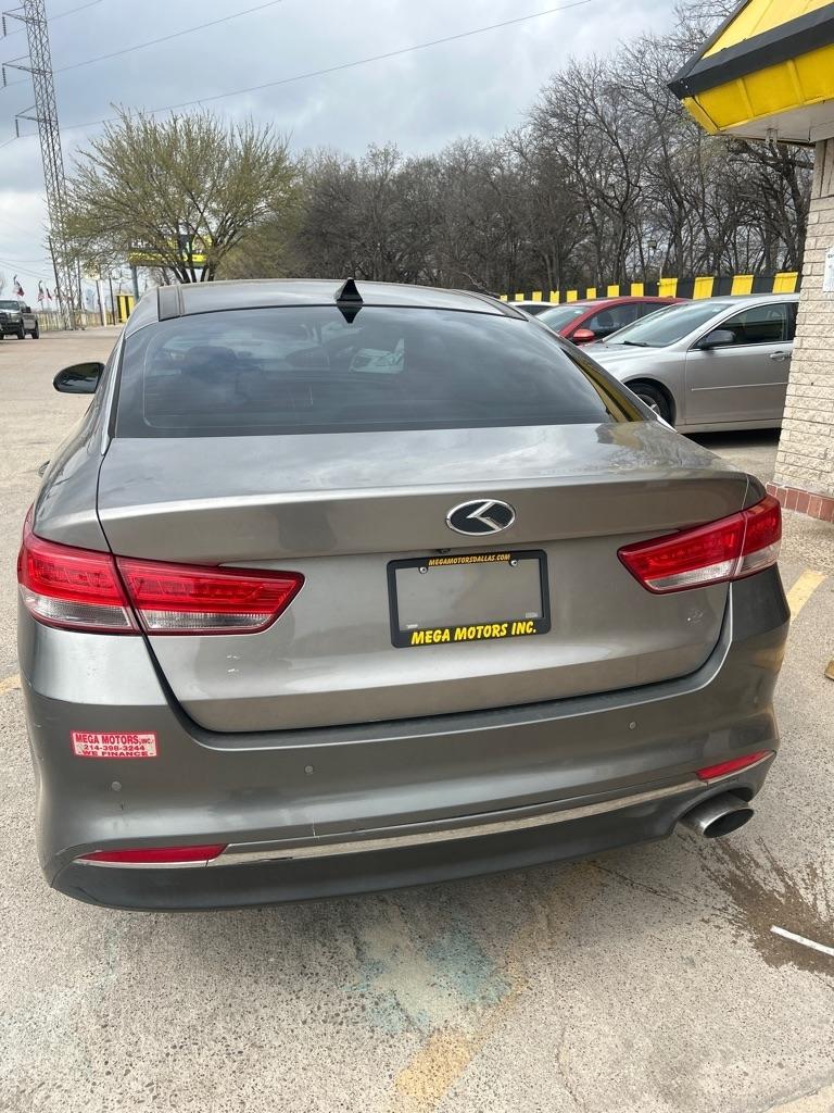 Kia Optima  2018