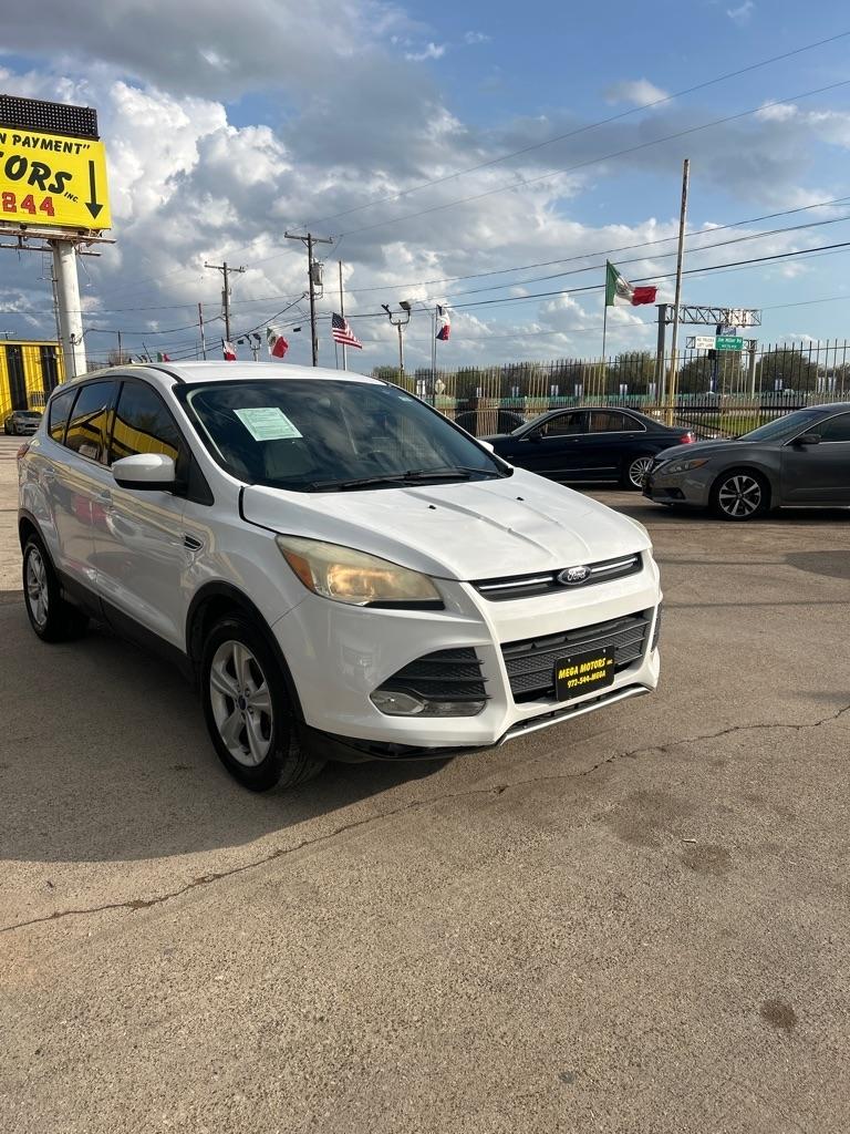 Ford Escape  2015