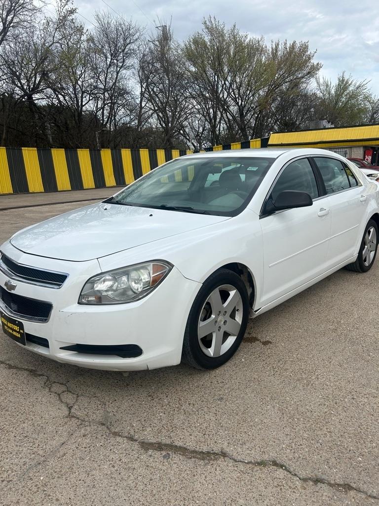 Chevrolet Malibu  2012