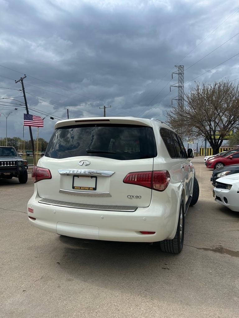 Infiniti QX80  2014