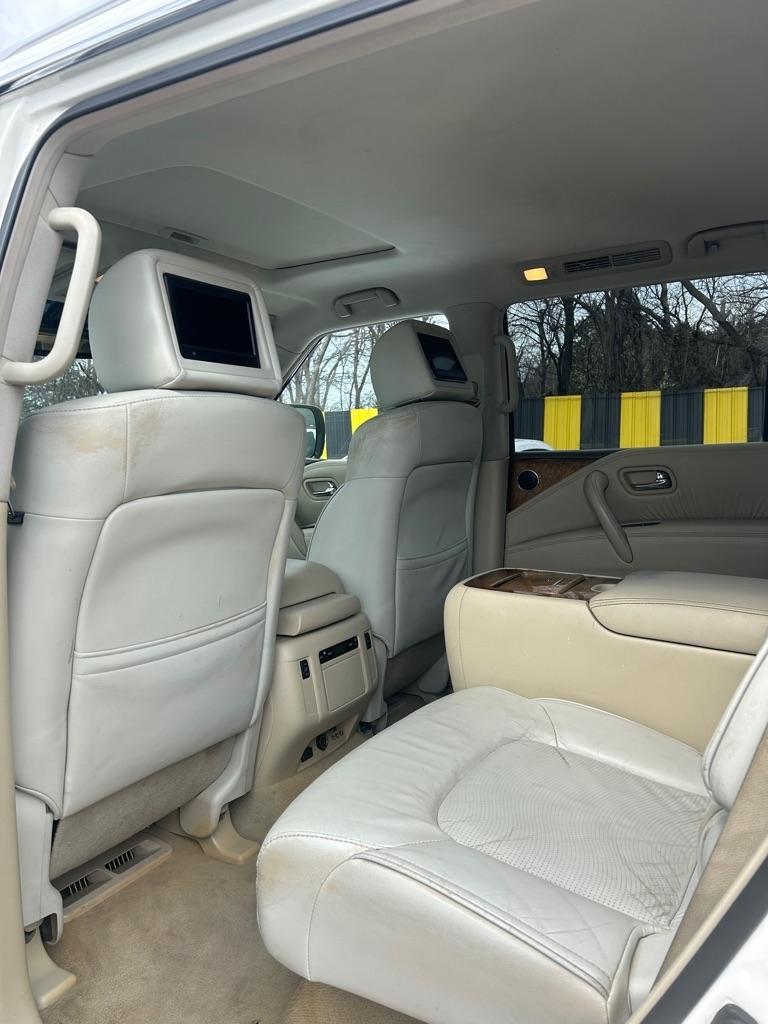 Infiniti QX80  2014