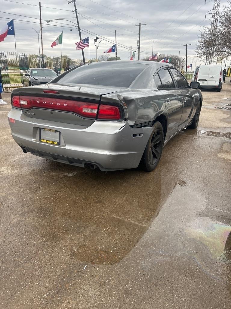 Dodge Charger  2012