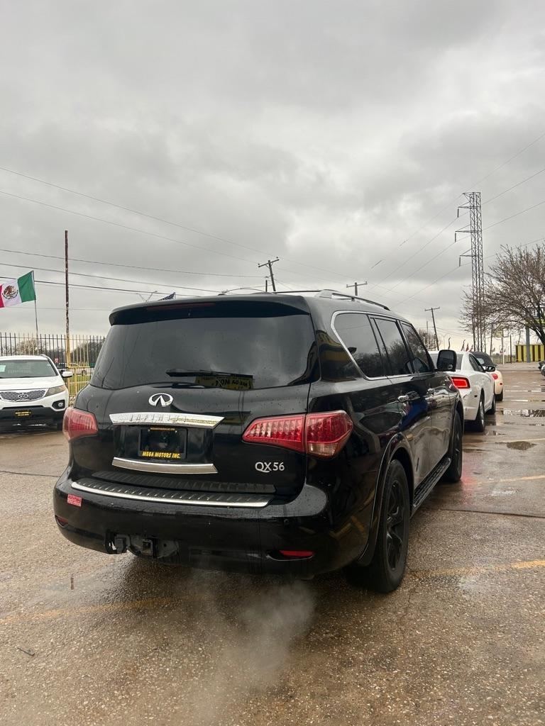 Infiniti QX56  2012