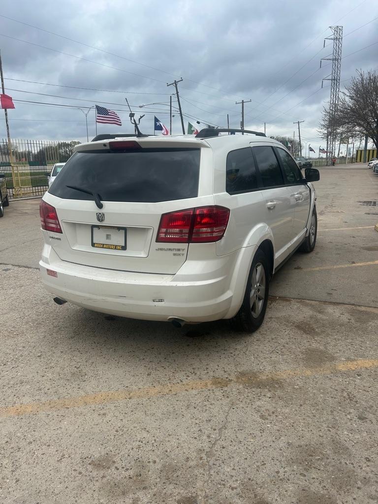 Dodge Journey  2010