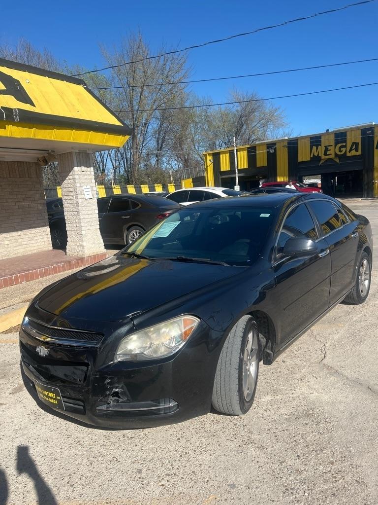 Chevrolet Malibu  2012