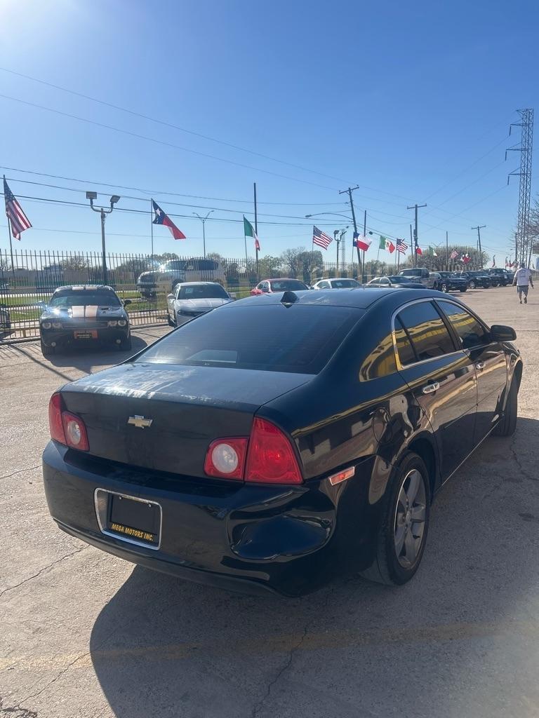 Chevrolet Malibu  2012