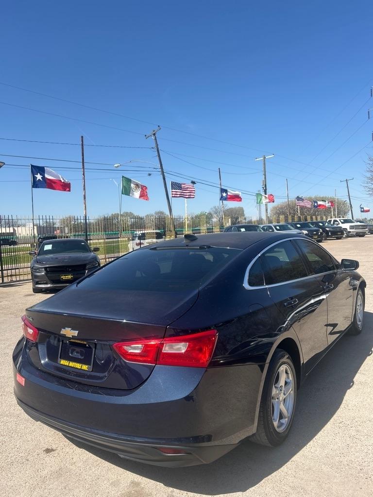 Chevrolet Malibu  2017