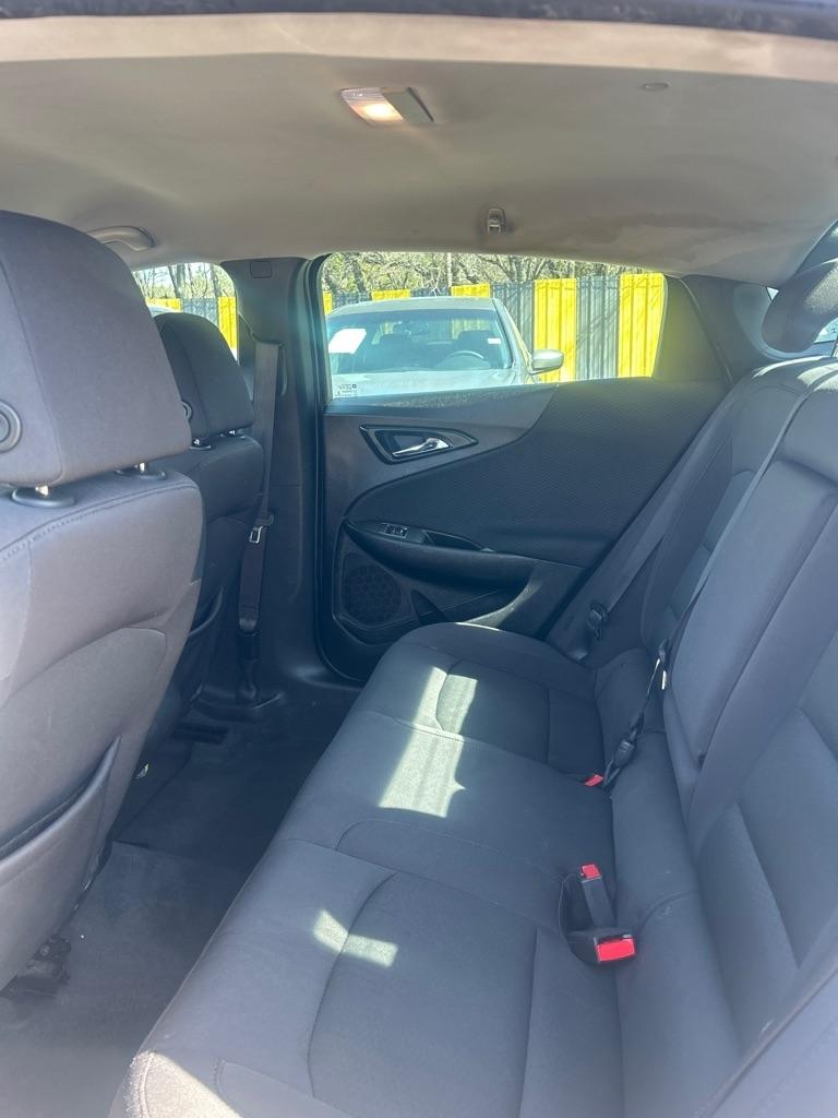 Chevrolet Malibu  2017