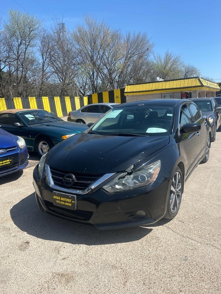 Nissan Altima  2016