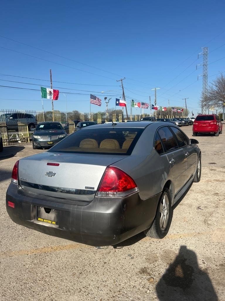 Chevrolet Impala  2011