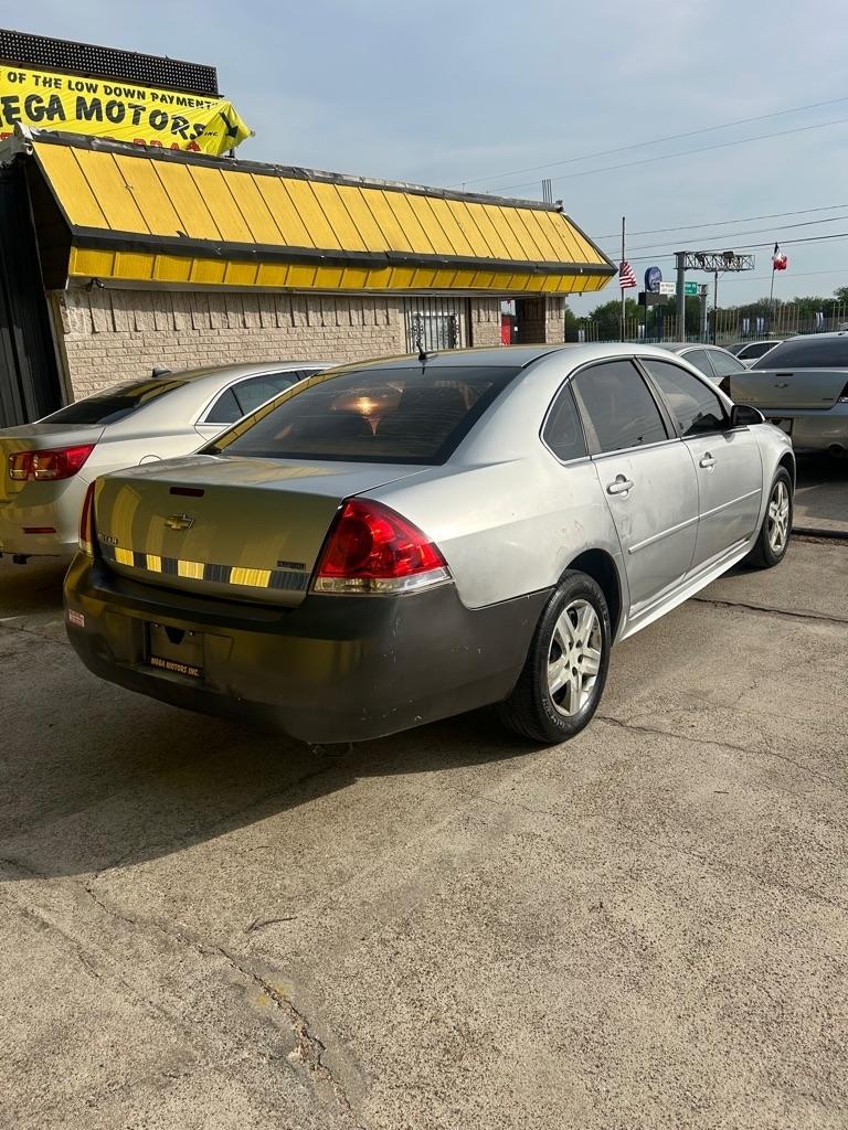 Chevrolet Impala  2011
