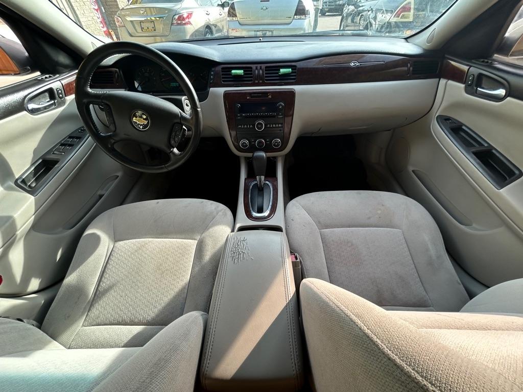 Chevrolet Impala  2011