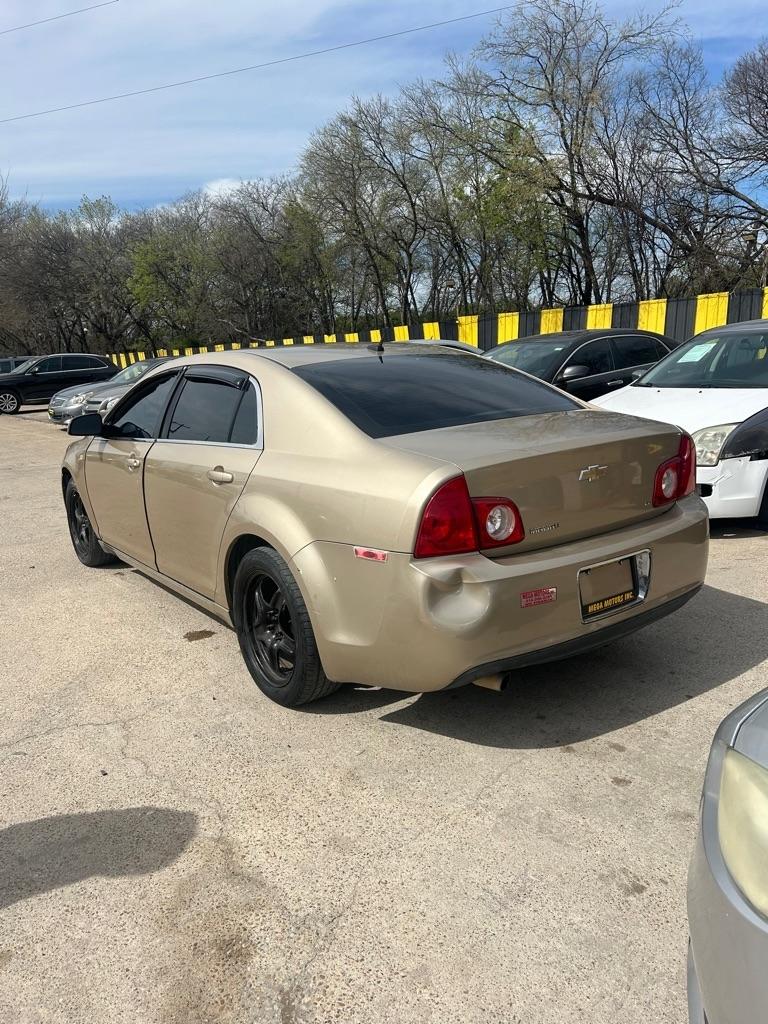 Chevrolet Malibu  2008