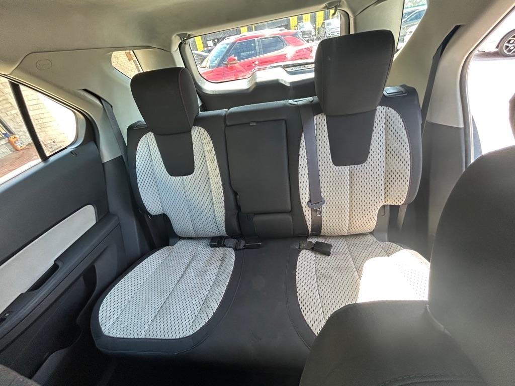 Chevrolet Equinox  2011