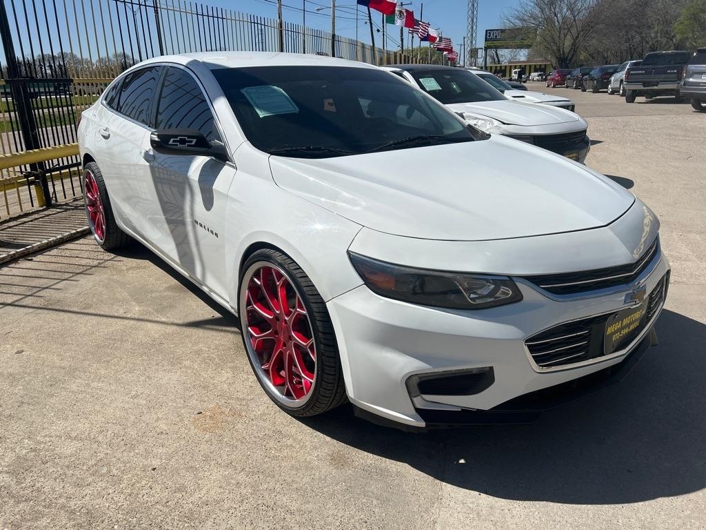 Chevrolet Malibu  2016