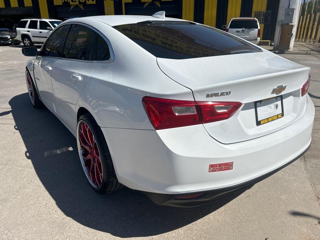 Chevrolet Malibu  2016