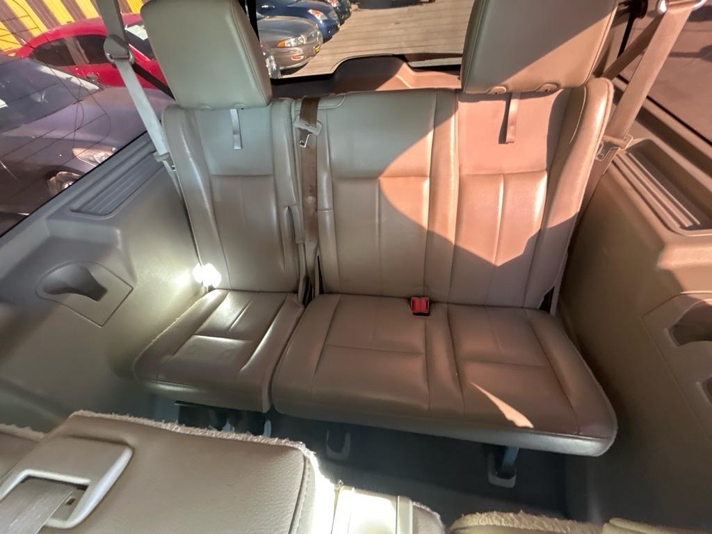 Ford Expedition  2012