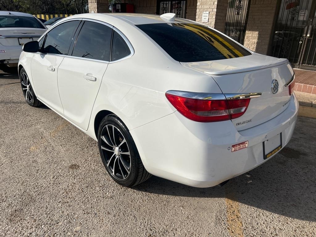 Buick Verano  2017