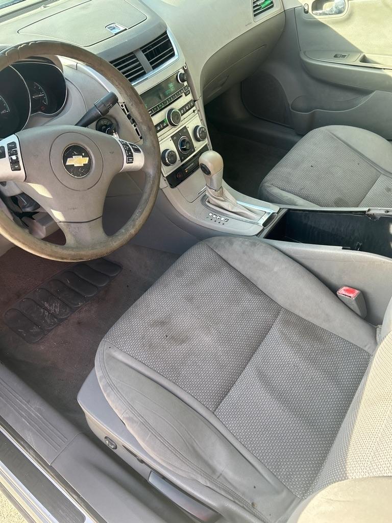 Chevrolet Malibu  2011