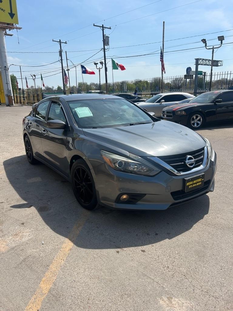Nissan Altima  2018