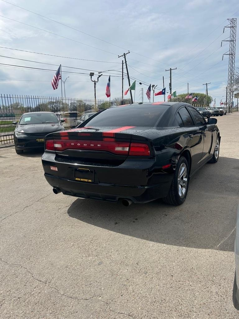 Dodge Charger  2012