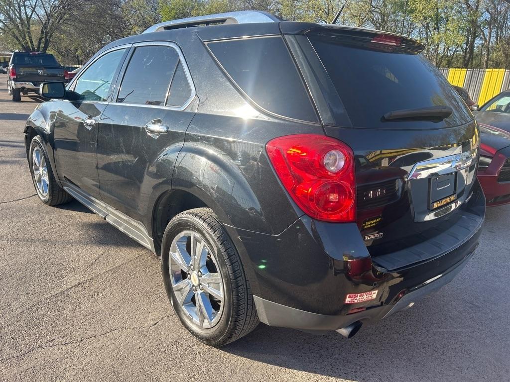 Chevrolet Equinox  2011