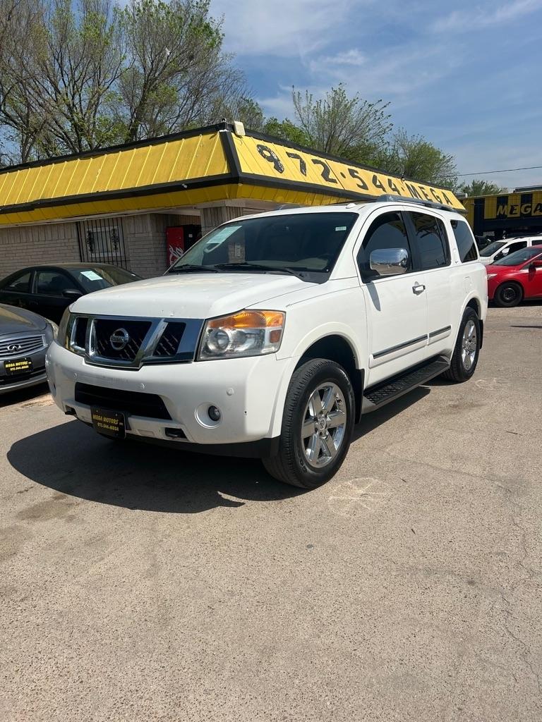Nissan Armada  2011