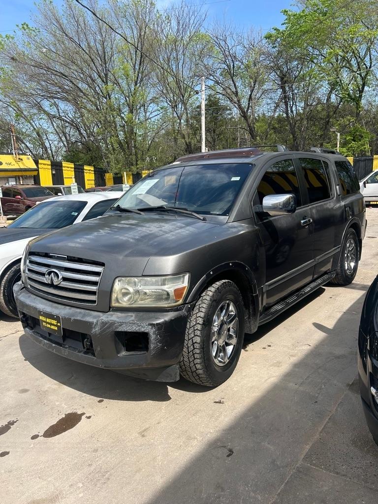 Infiniti QX56  2005