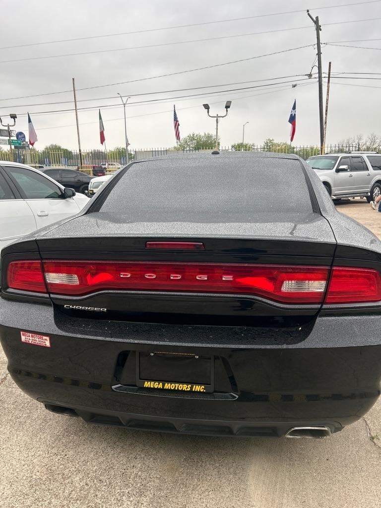 Dodge Charger  2012