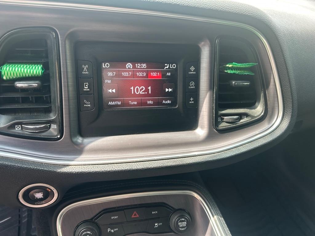 Dodge Challenger  2016