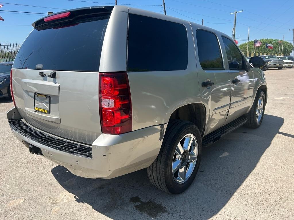Chevrolet Tahoe  2007
