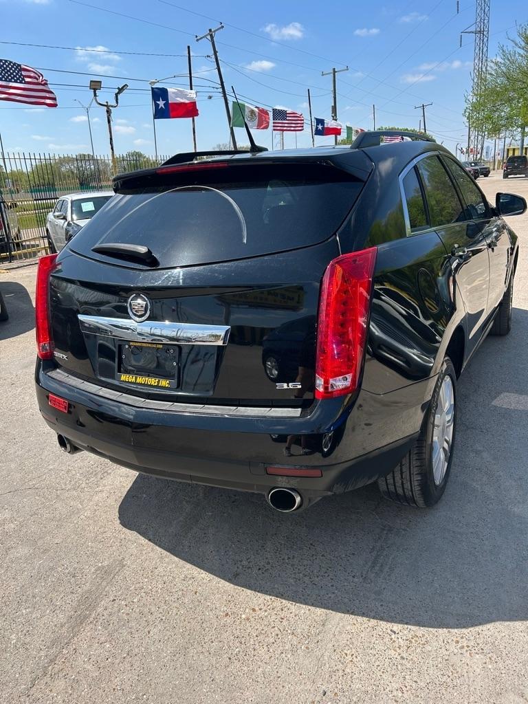 Cadillac SRX  2012