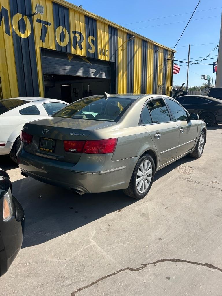 Hyundai Sonata  2009