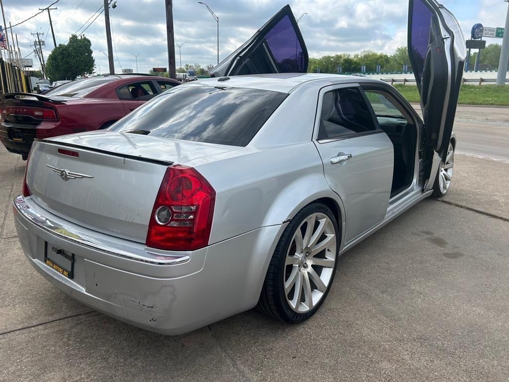 Chrysler 300  2009