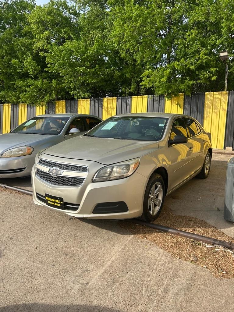 Chevrolet Malibu  2013