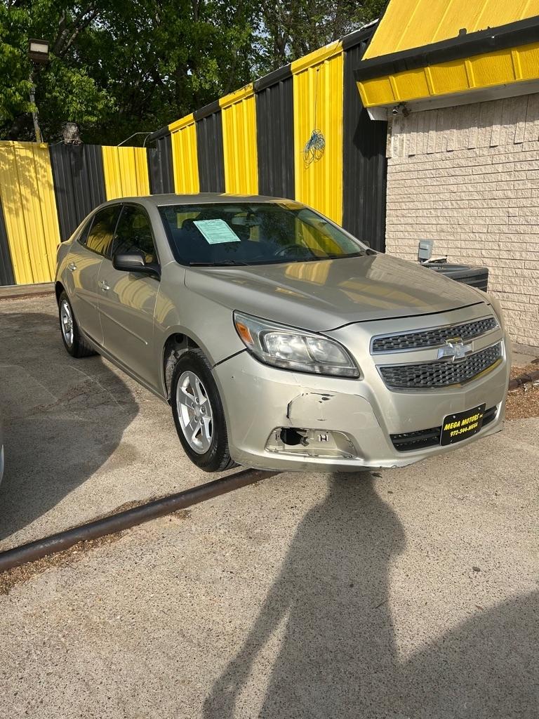 Chevrolet Malibu  2013