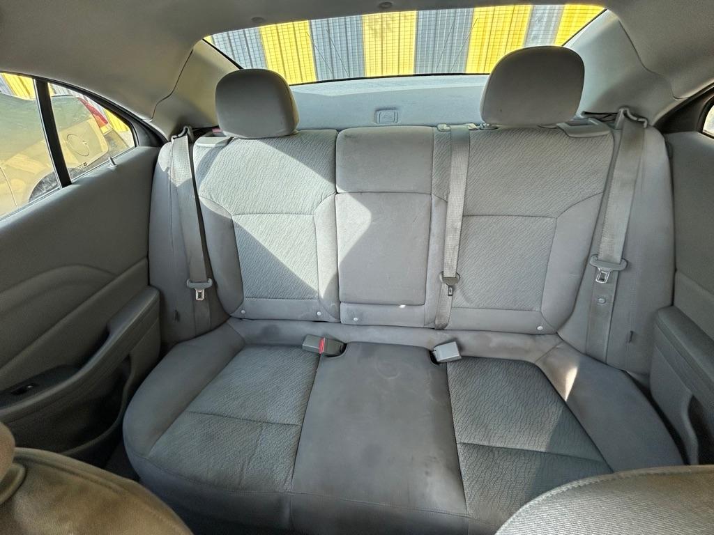 Chevrolet Malibu  2013