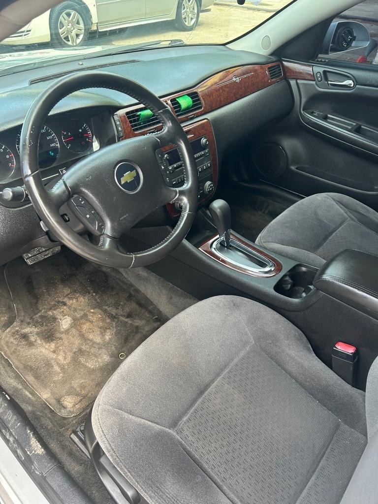 Chevrolet Impala  2011