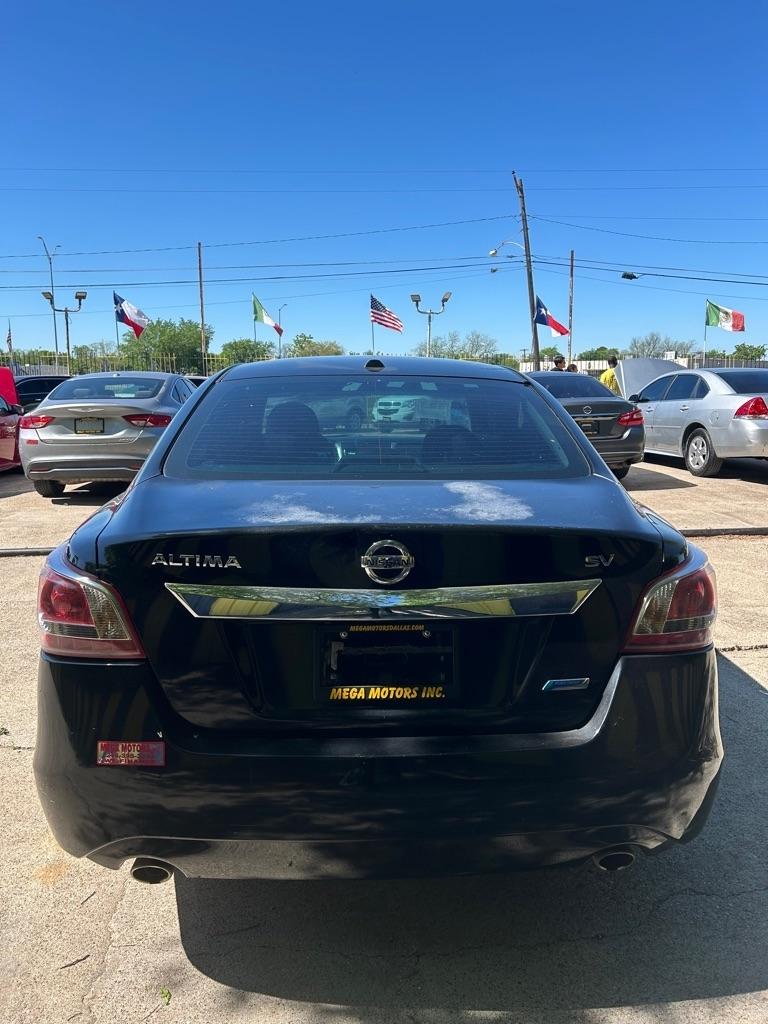 Nissan Altima  2013