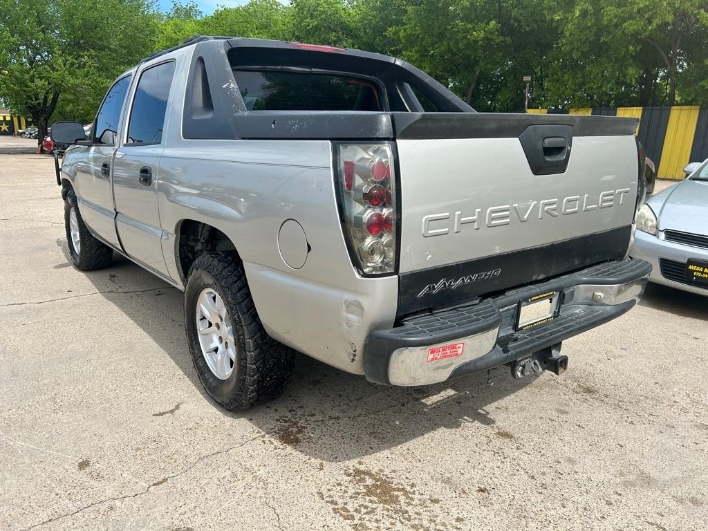 Chevrolet Avalanche  2005