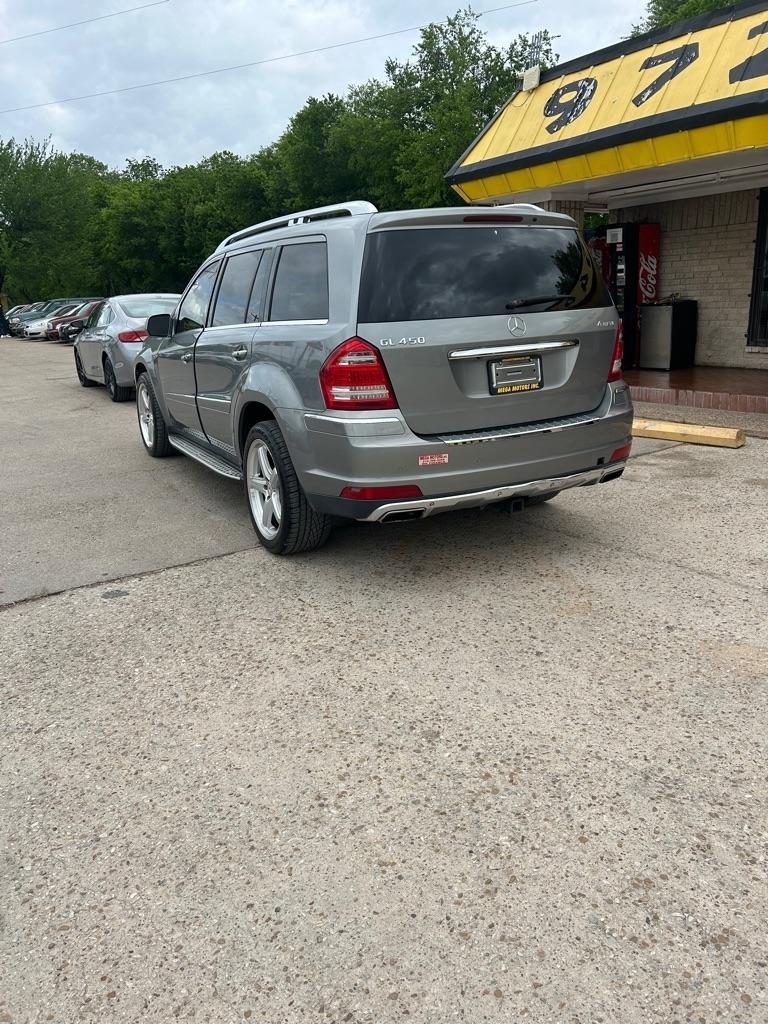 Mercedes-Benz GL-Class  2010