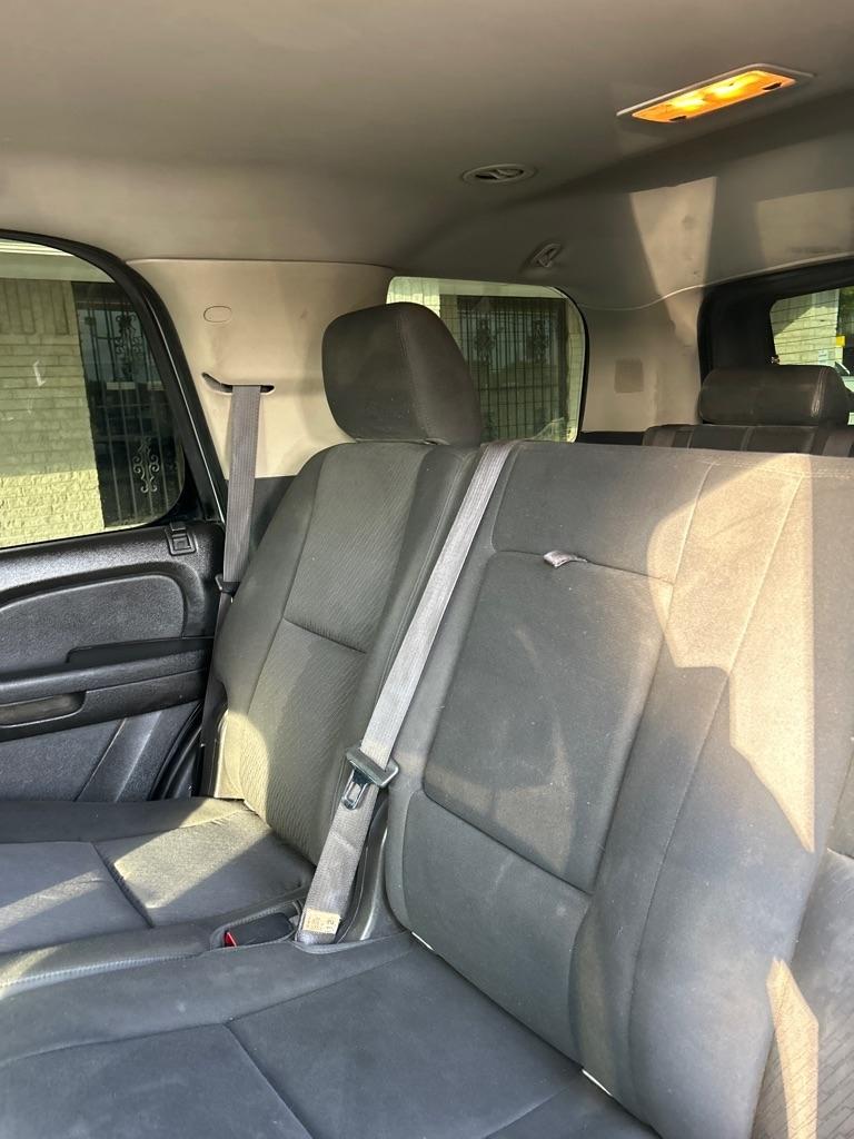 Chevrolet Tahoe  2012